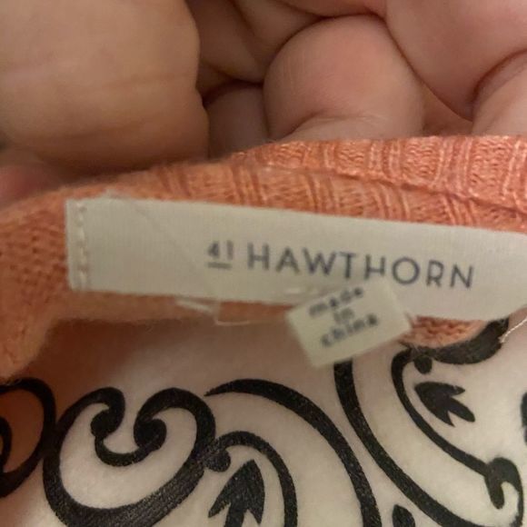 41 hawthorn button sweater‎ - Picture 3 of 3